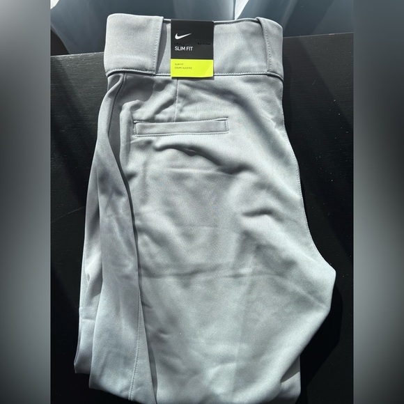 NIKE Women’s Gray Softball Pants Slim Fit NWT - Picture 10 of 10